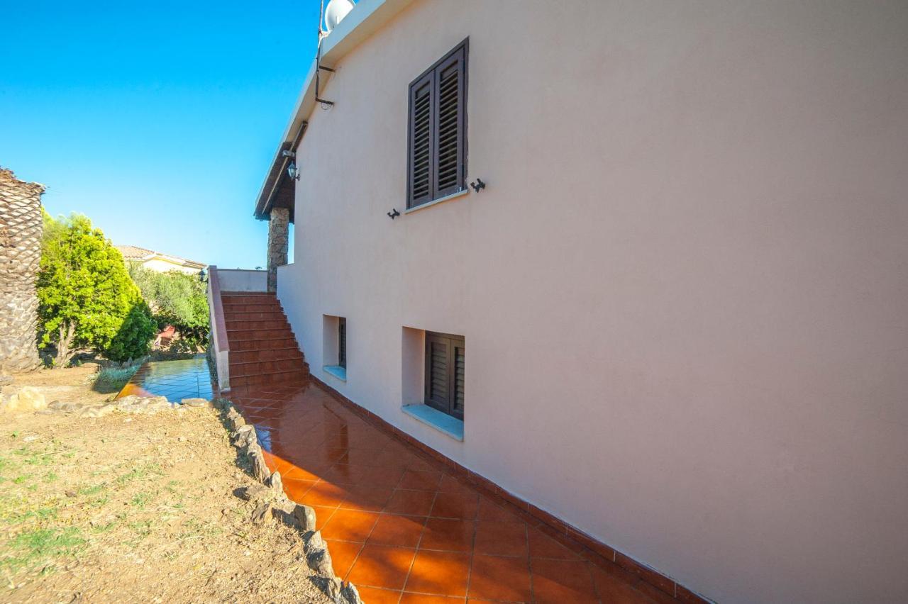 Villa Lilly Olbia Exterior photo
